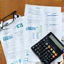 Payroll data with calculator and reports